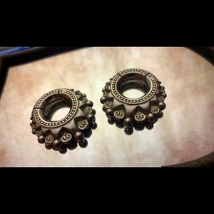 Stainless Steel Vintage Flower Pattern Magnet Ear Weights Body Jewelry